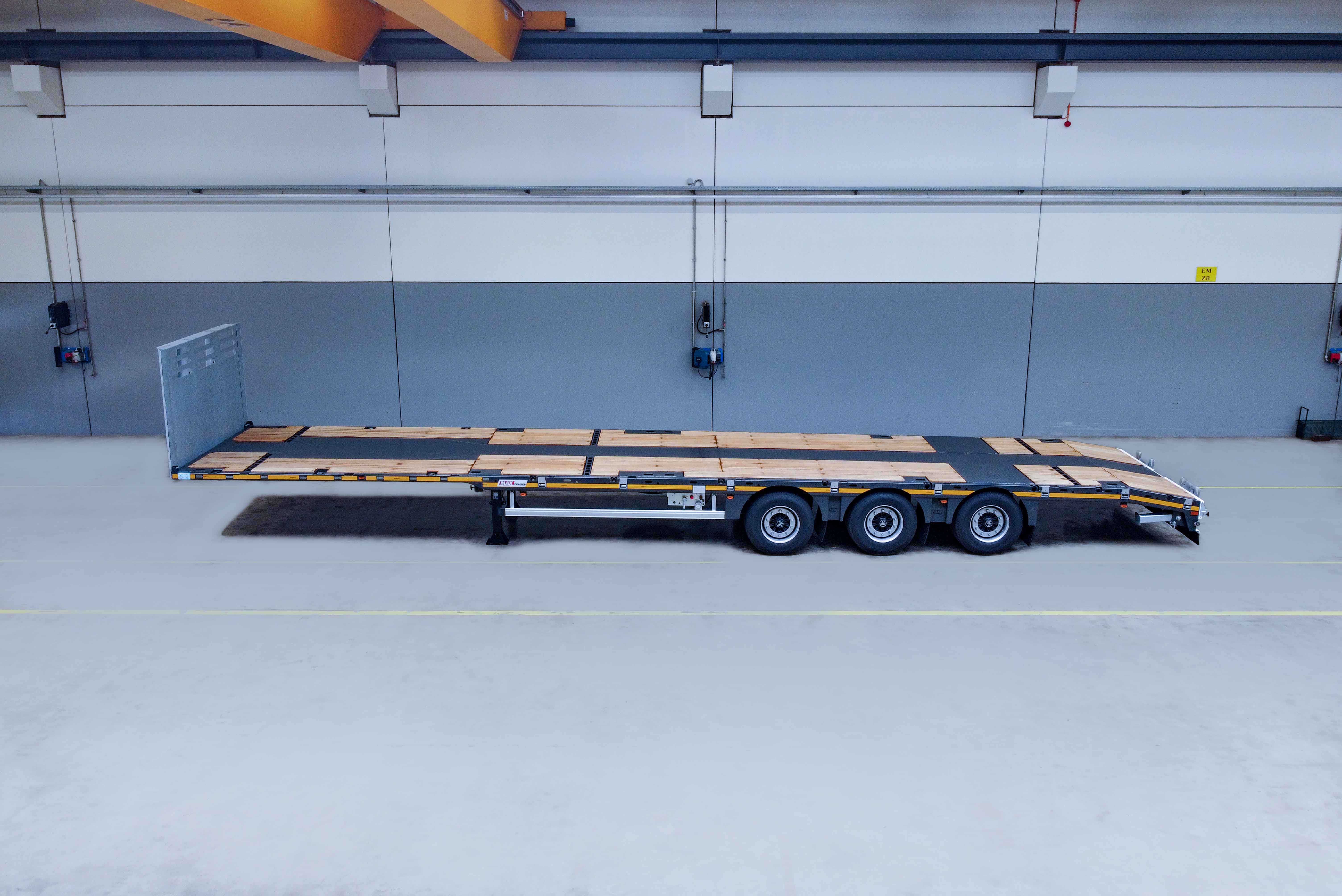 Flatbed trailer MAX Trailer MAX200 vehicle for sale