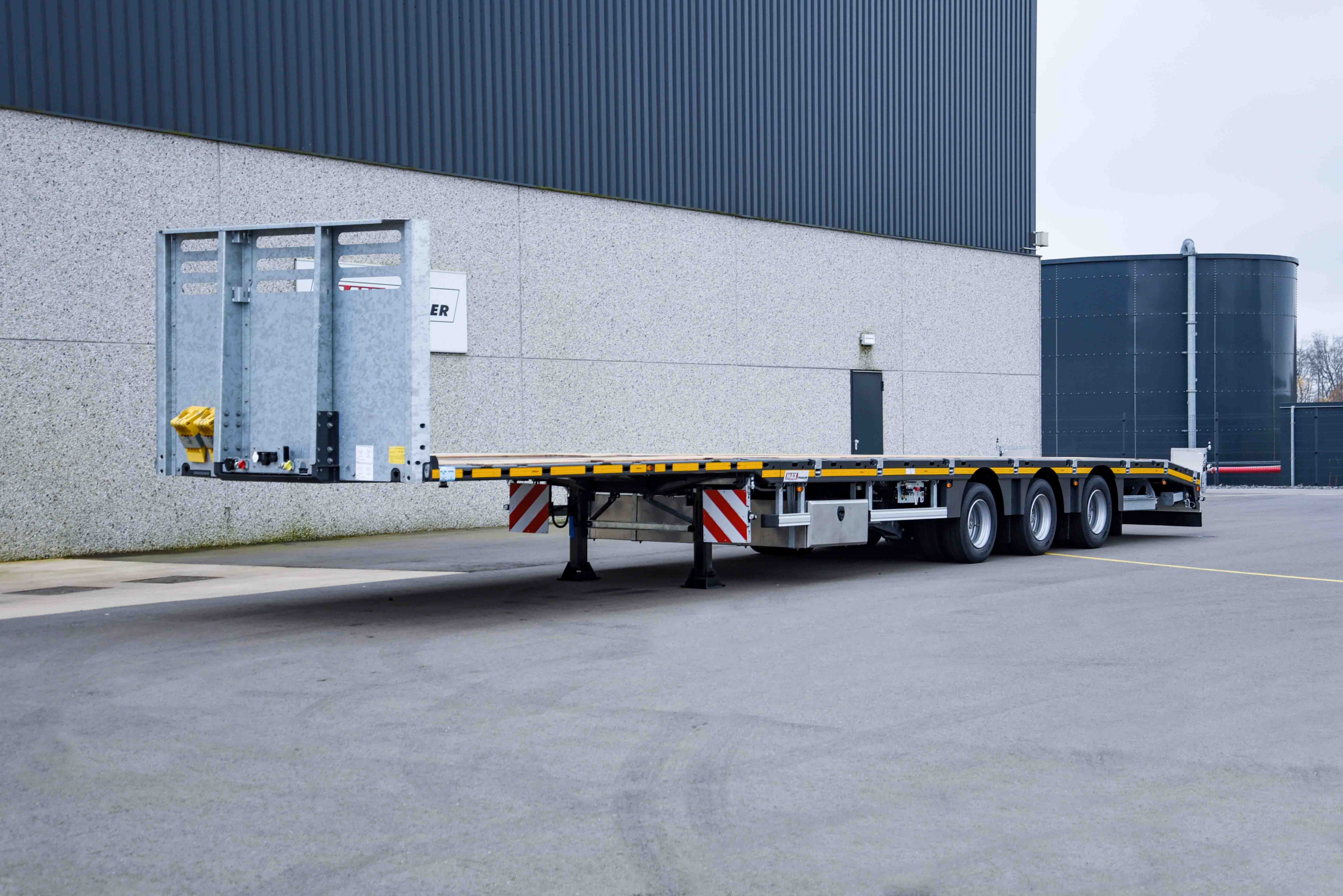 Flatbed trailer MAX Trailer MAX200 vehicle for sale