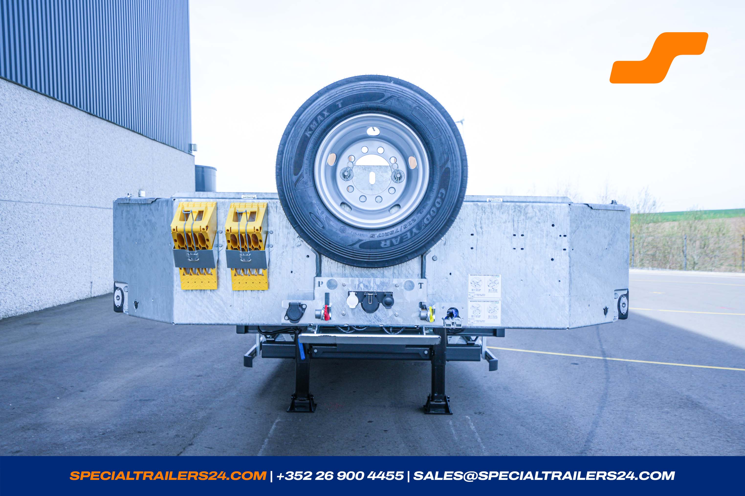 Low loader MAX Trailer MAX100 vehicle for sale (image count prefix 13/42)