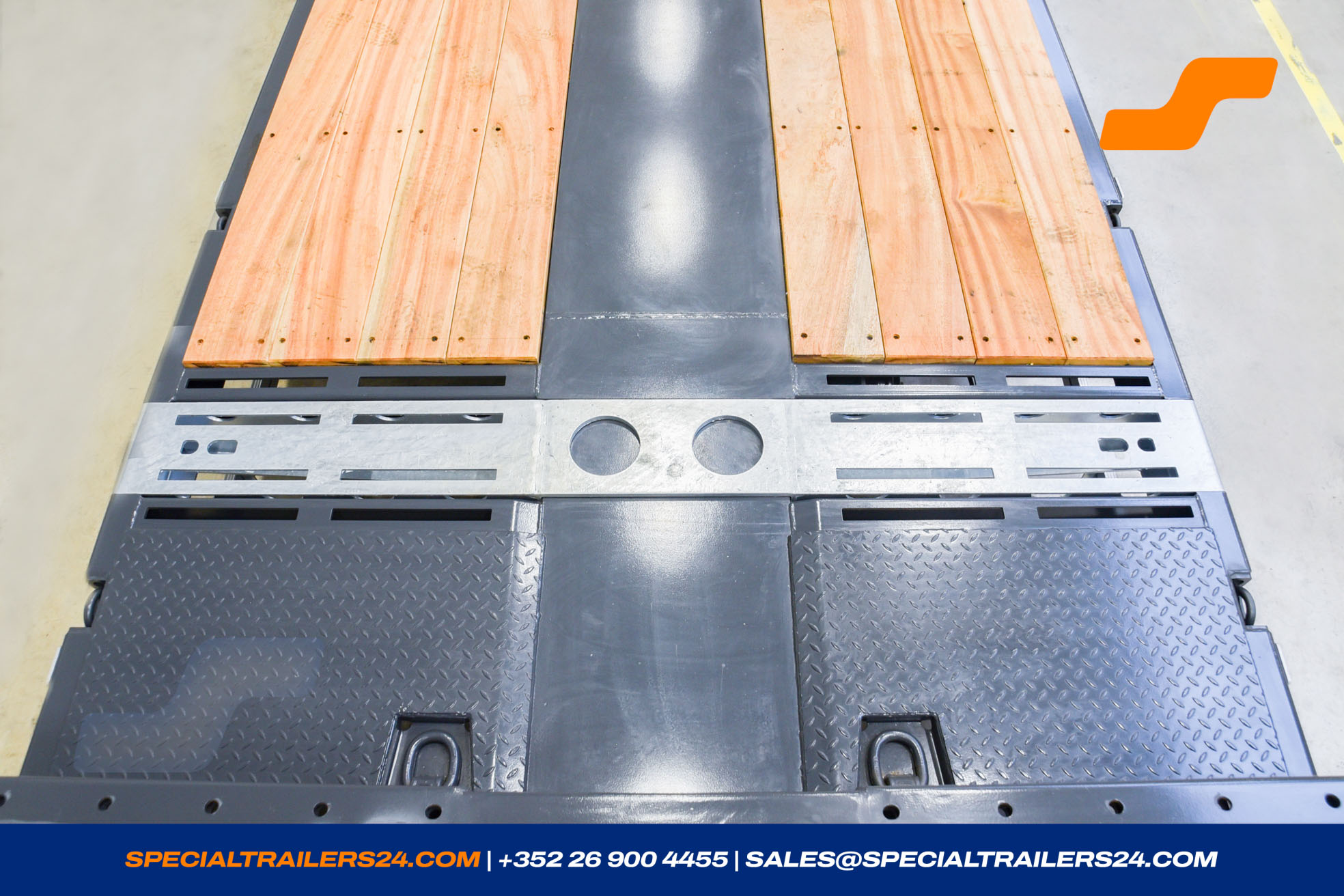 Low loader MAX Trailer MAX100 vehicle for sale (image count prefix 15/35)