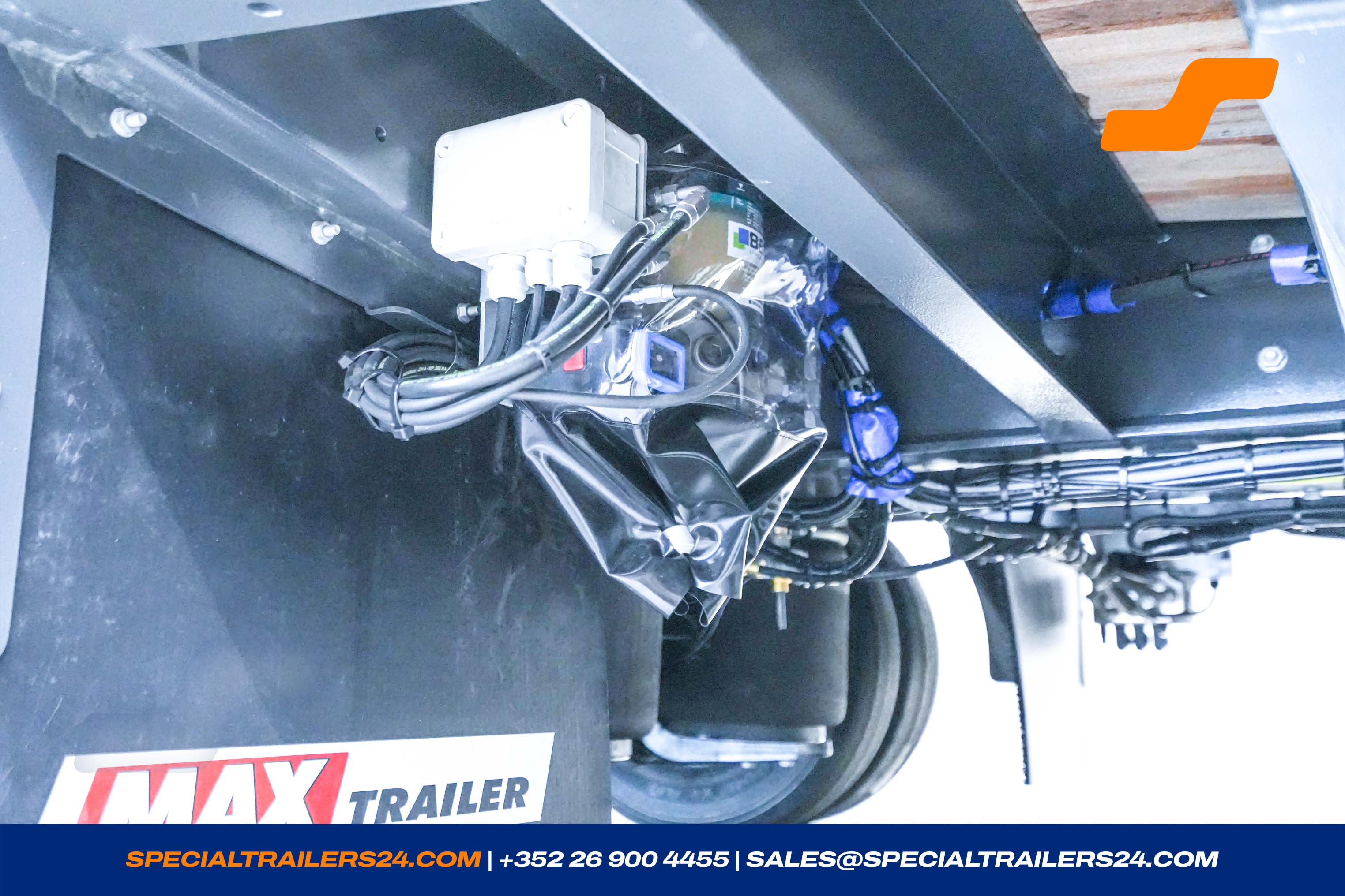 Low loader MAX Trailer MAX110 vehicle for sale (image count prefix 28/45)