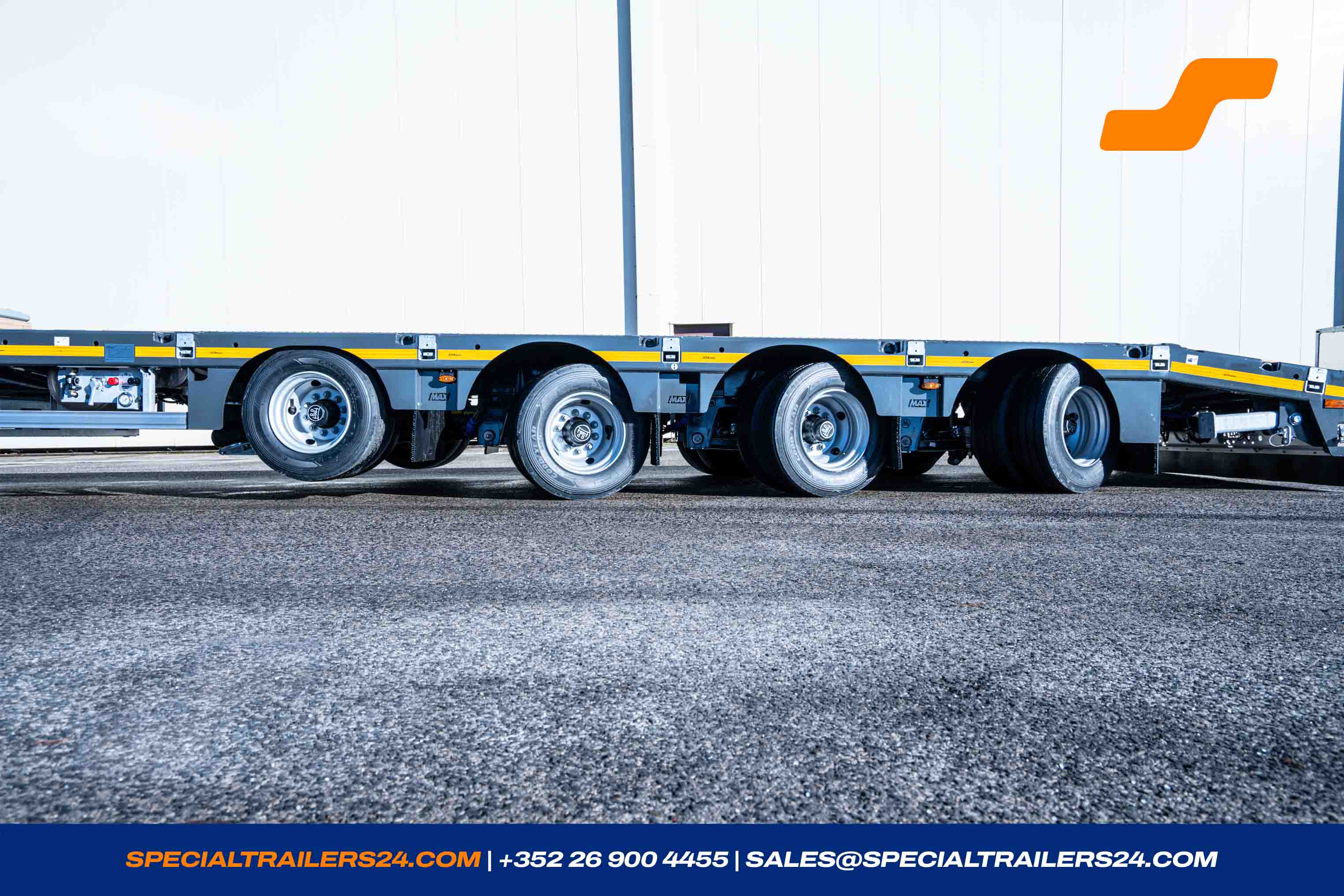 Low loader MAX Trailer MAX110 vehicle for sale (image count prefix 36/37)