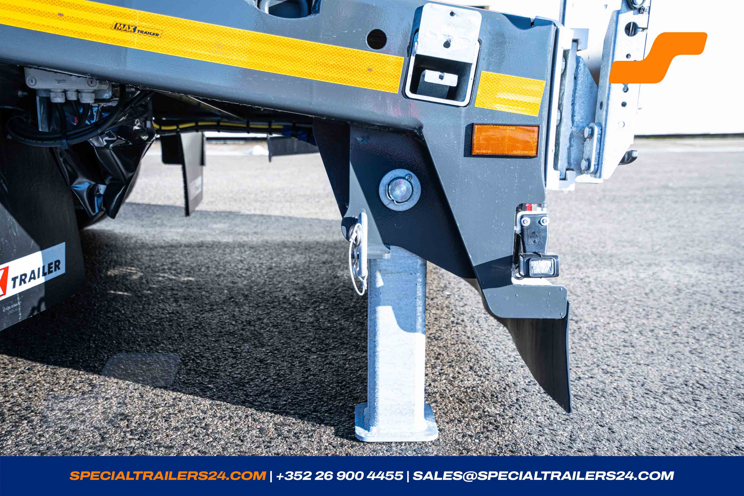 Low loader MAX Trailer MAX110 vehicle for sale (image count prefix 28/37)