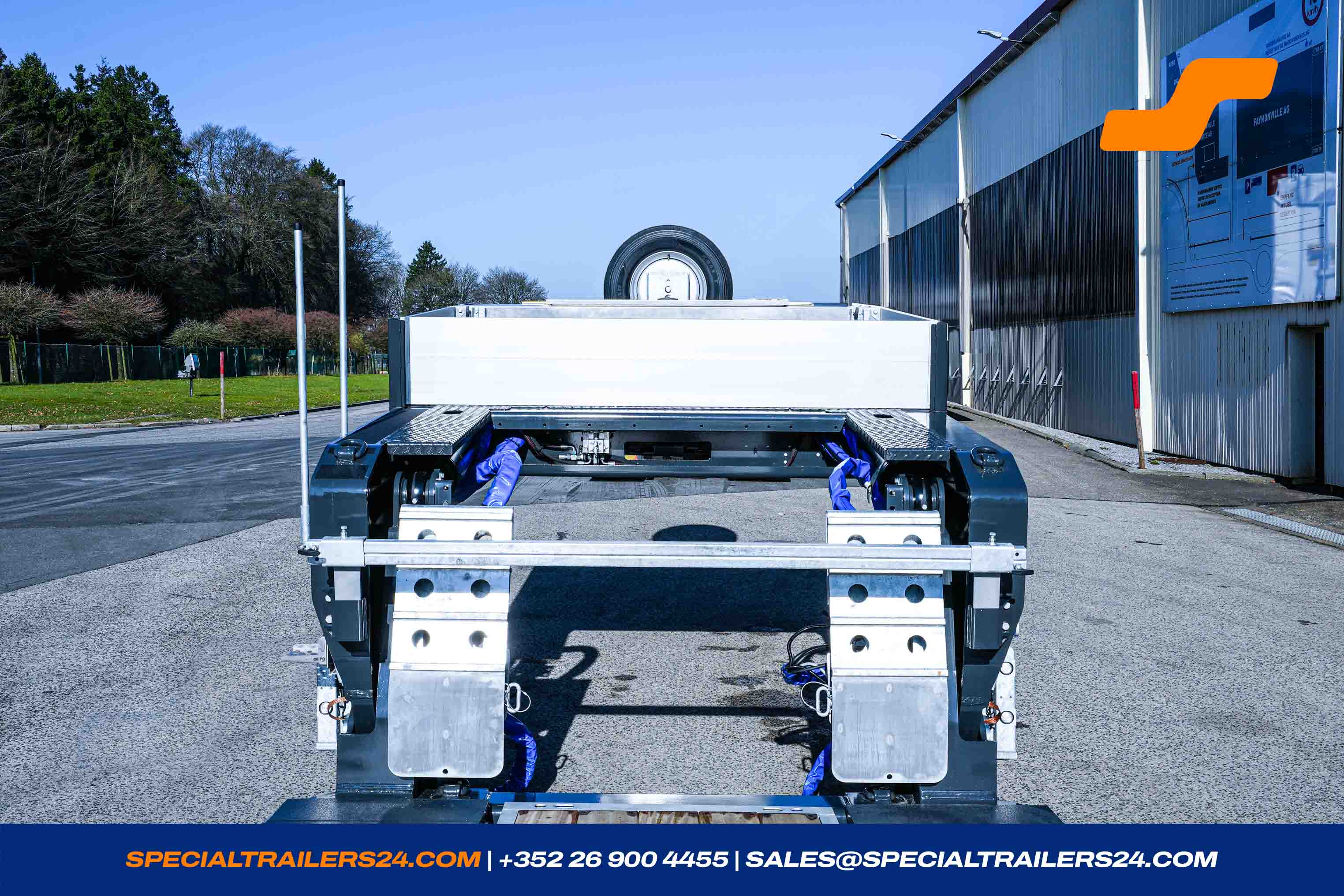 Lowbed trailer Faymonville MegaMAX vehicle for sale (image count prefix 26/64)