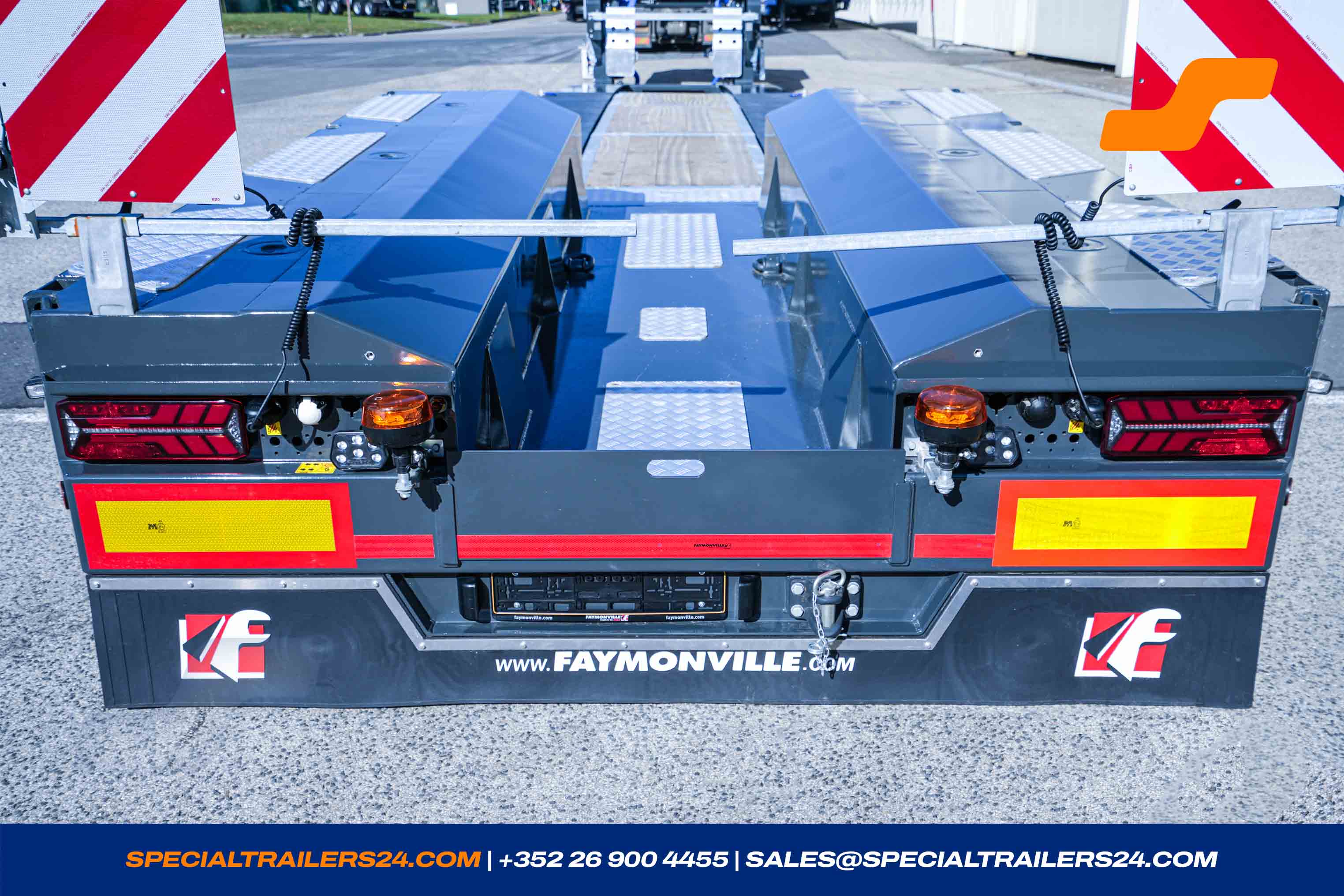 Lowbed trailer Faymonville MegaMAX vehicle for sale (image count prefix 38/64)