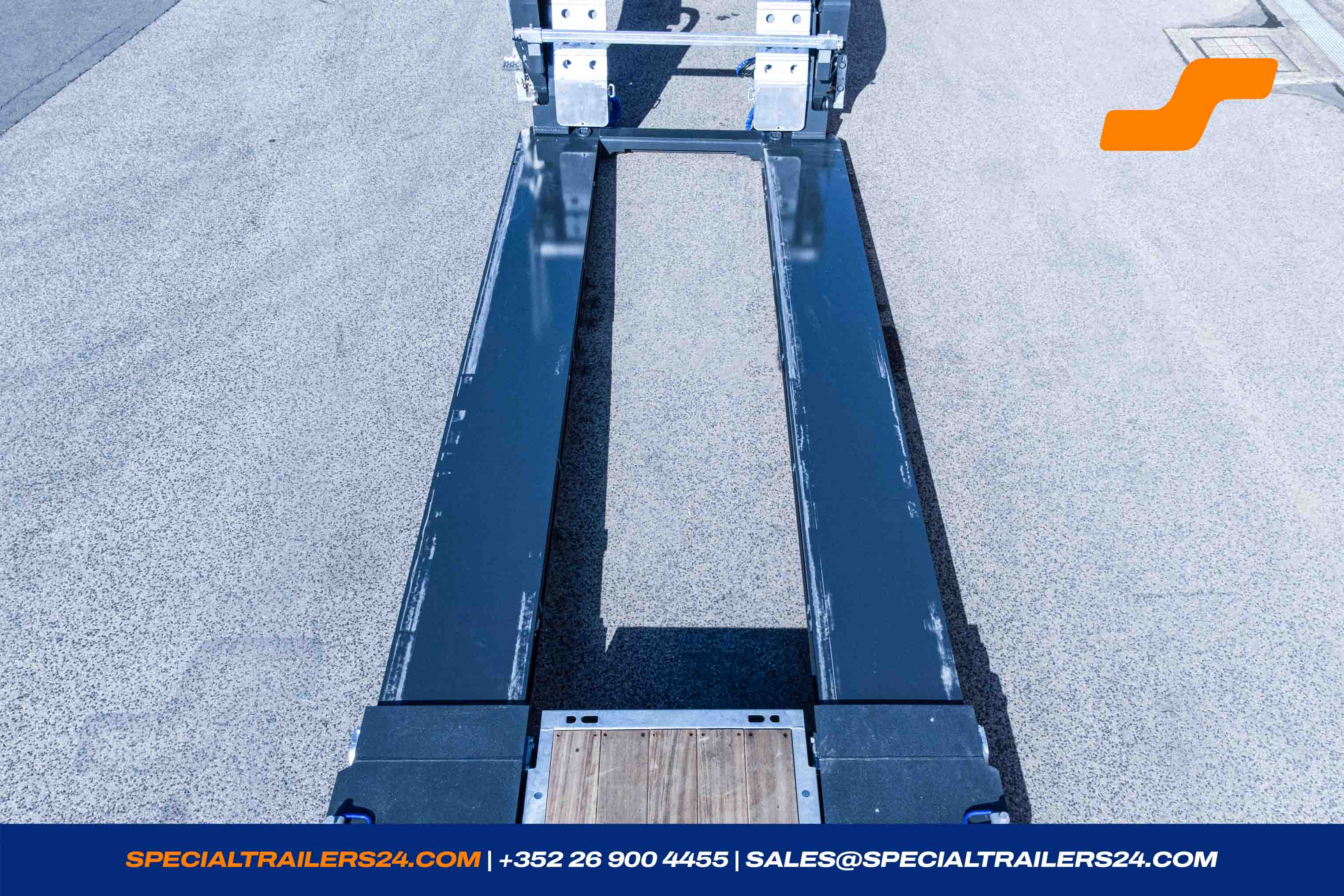 Lowbed trailer Faymonville MegaMAX vehicle for sale (image count prefix 59/64)