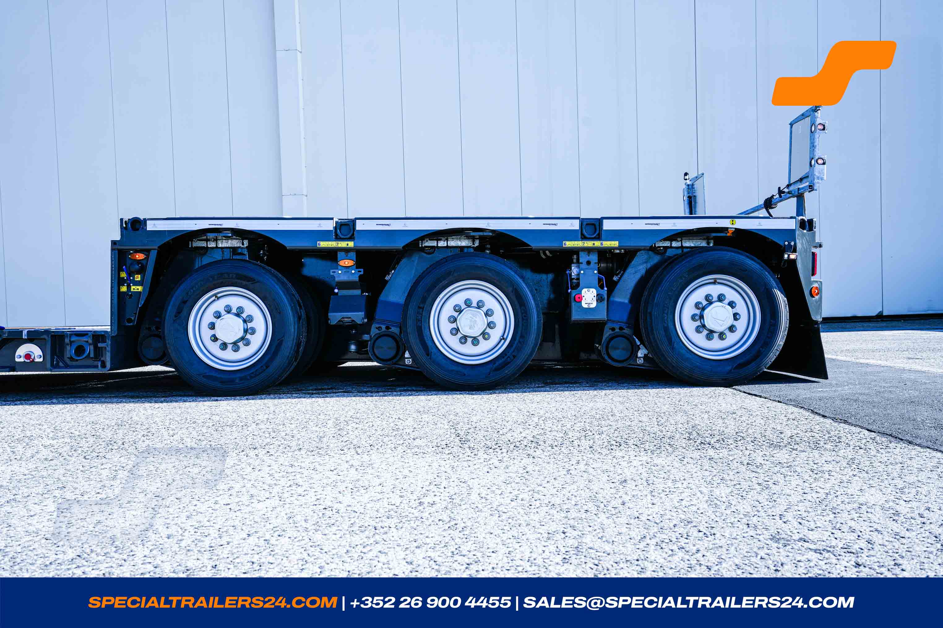 Lowbed trailer Faymonville MegaMAX vehicle for sale (image count prefix 62/64)
