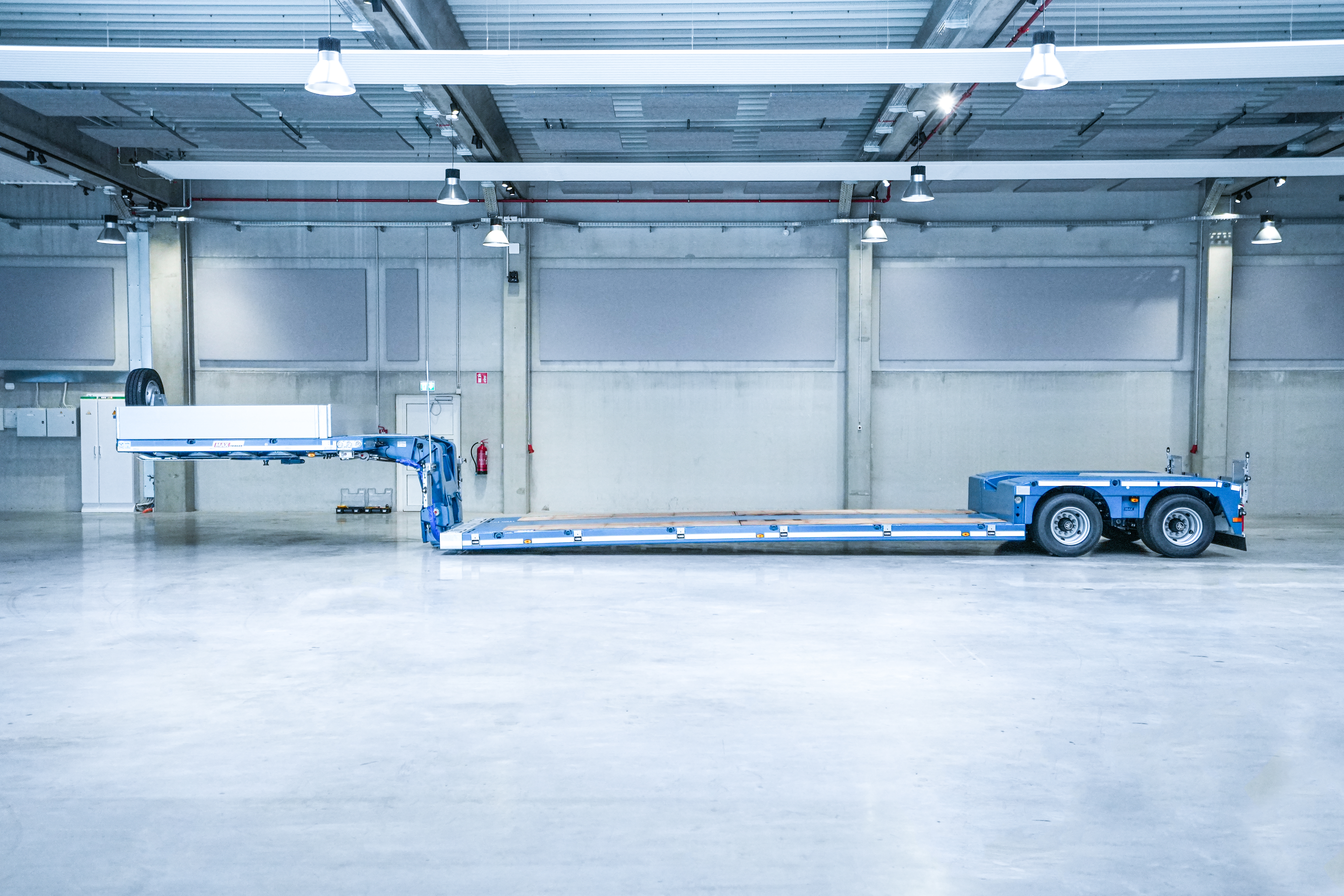 Lowbed trailer MAX Trailer MAX510 vehicle for sale