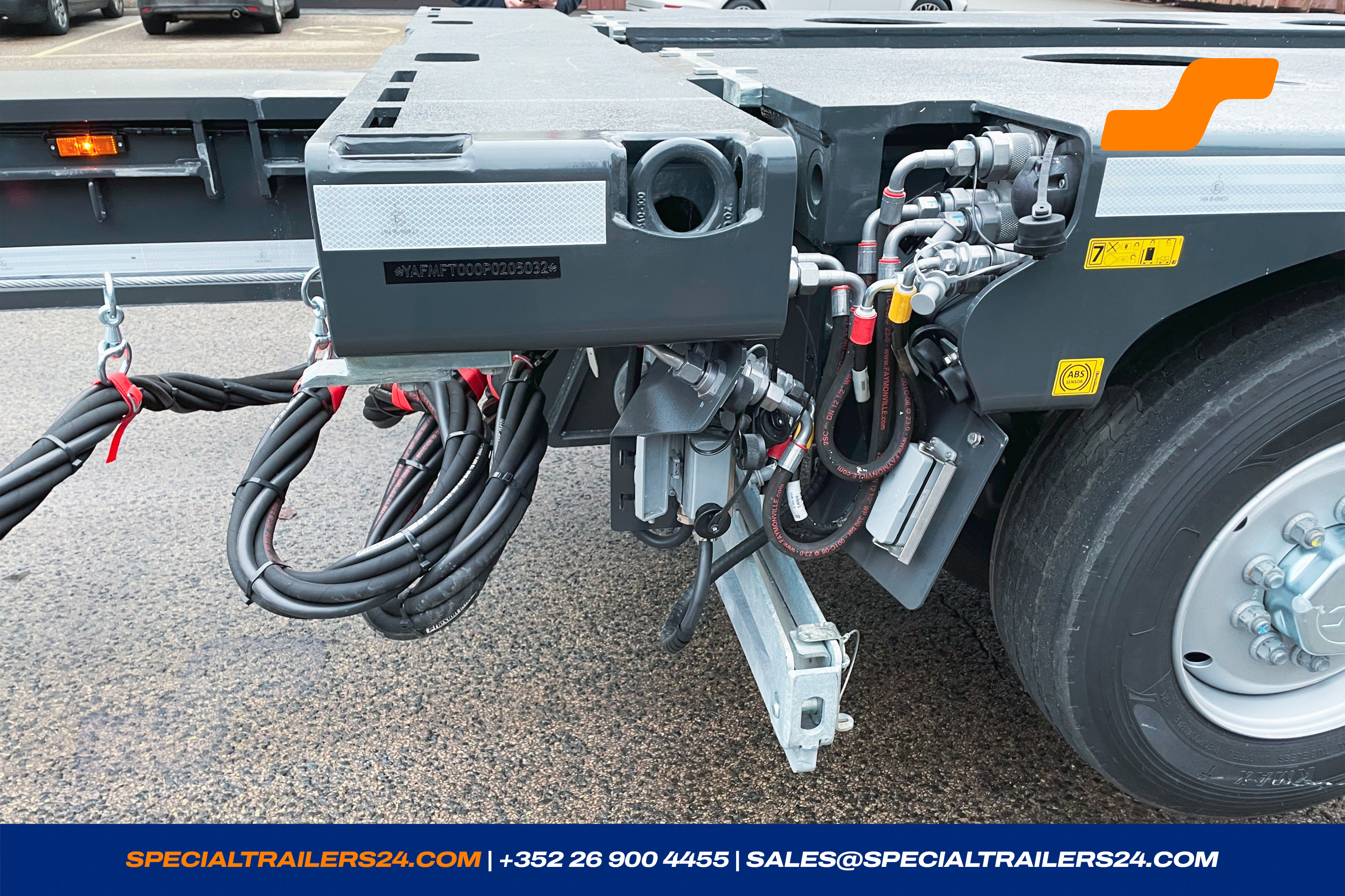 Modular vehicle Faymonville CombiMAX vehicle for sale (image count prefix 2/15)